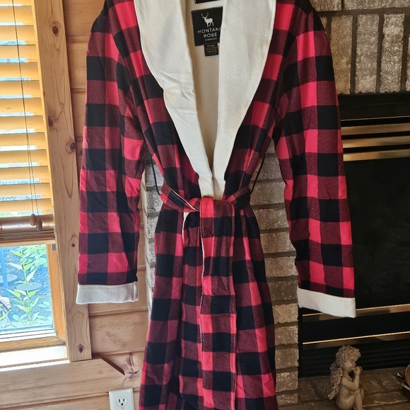 Montana Robe Company Buffalo Plaid Robe - Picture 2 of 3